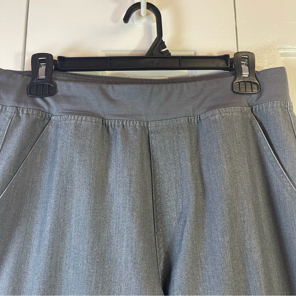 FIGS Technical Scrub Pants‎ Mens Medium Gray Cargo T2001 O16